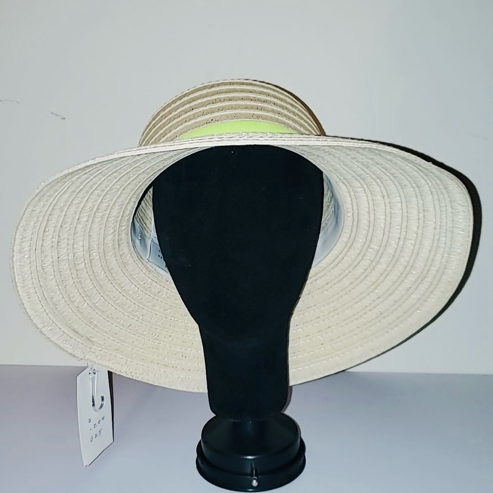 Packable Down Brim Straw Hat - A New Day™ | NWT - Picture 4 of 9